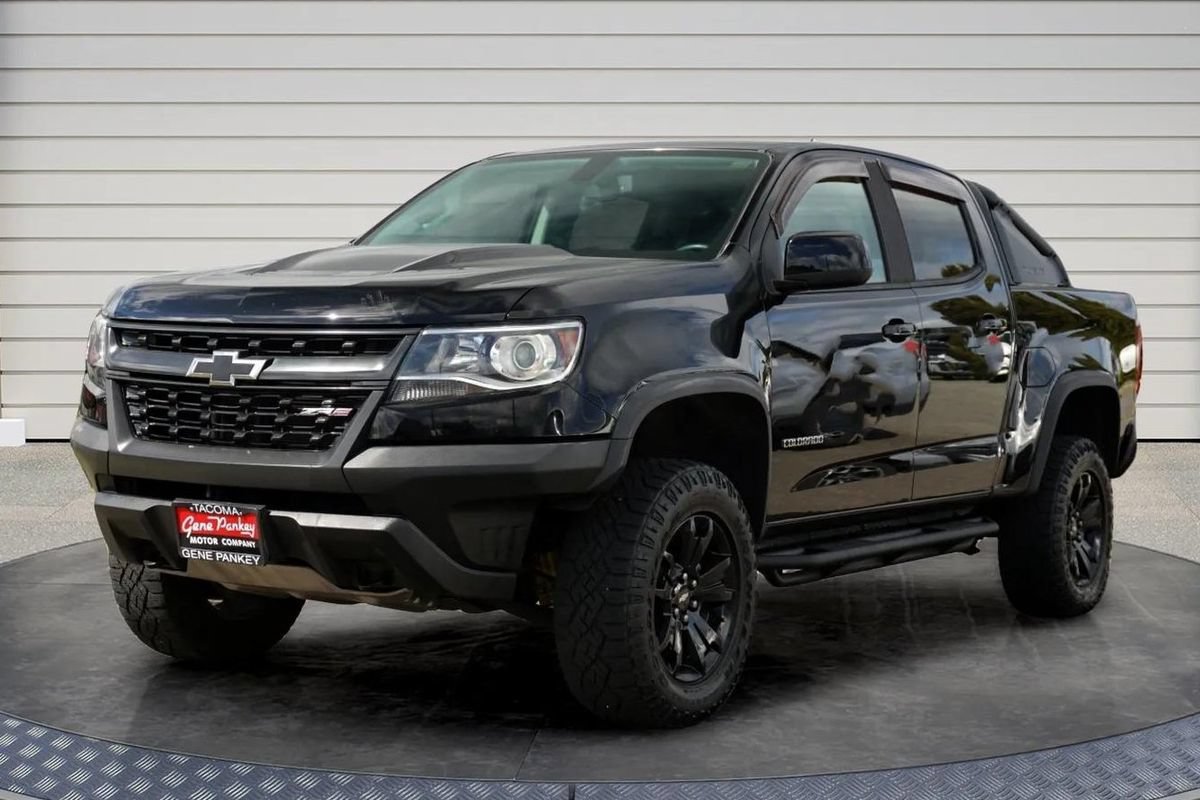 Used 2020 Chevrolet Colorado ZR2 w/ ZR2 Midnight Special Edition AWD/4WD image 3