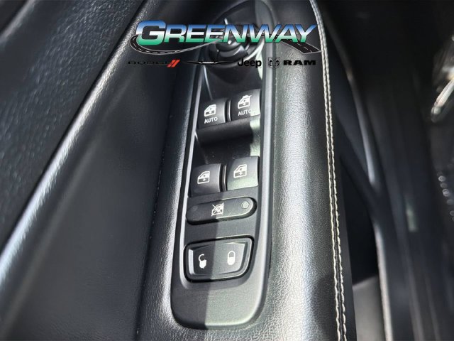 Used 2021 Jeep Compass Latitude AWD/4WD image 17