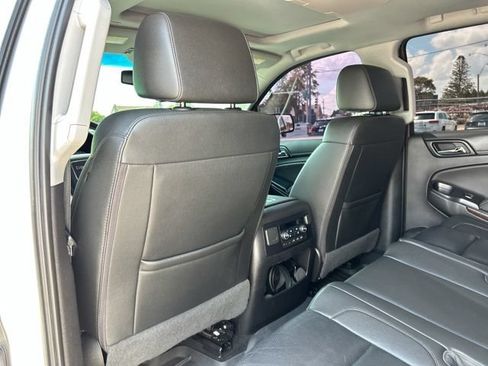 Used 2018 GMC Yukon SLT w/ Open Road Package AWD/4WD image 22
