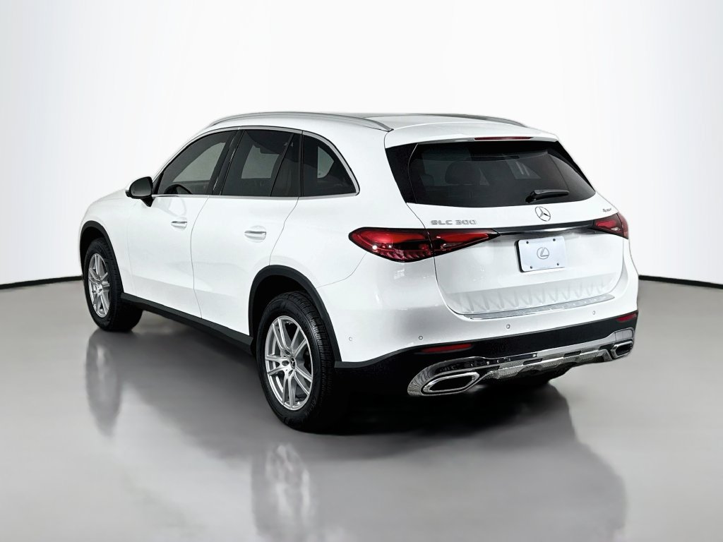 Used 2023 Mercedes-Benz GLC 300 4MATIC image 7