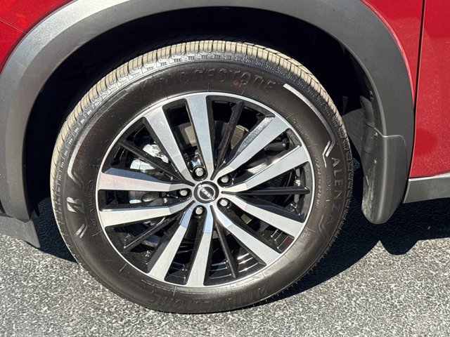 Certified 2025 Nissan Pathfinder Platinum w/ Cargo Package FWD image 18