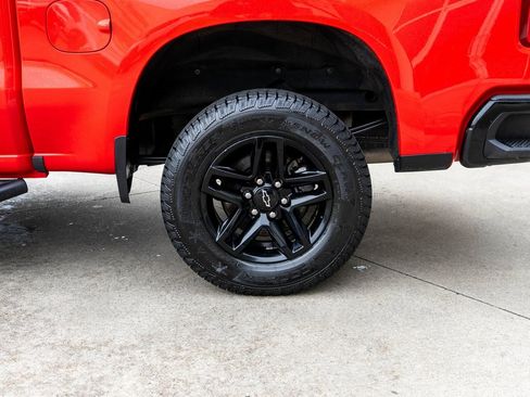 Used 2020 Chevrolet Silverado 1500 LT Trail Boss w/ Bed Protection Package image 28