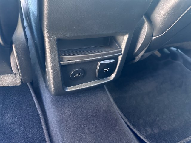 Certified 2023 Ford Edge SEL AWD/4WD image 9