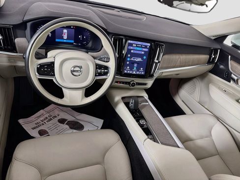 Certified 2023 Volvo S90 B6 Plus AWD/4WD image 25