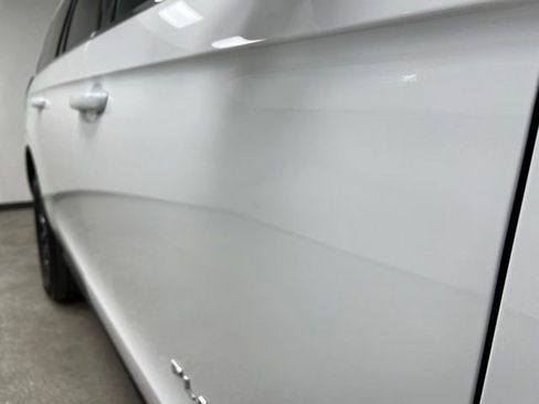 Used 2025 Ford Expedition Max Platinum image 12