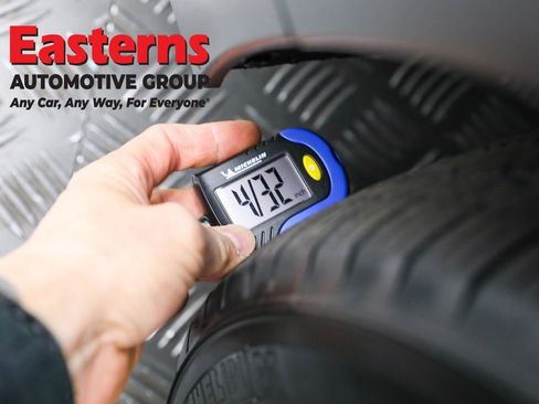 Used 2021 Chevrolet Bolt LT image 27