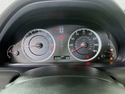 Used 2010 Honda Accord LX-P image 12