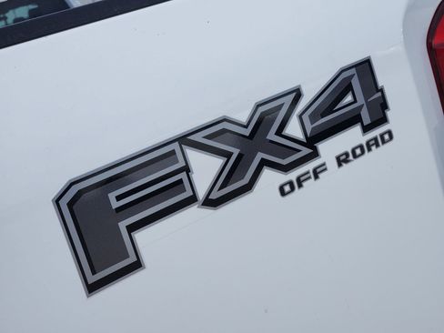 New 2026 Ford F250 Lariat w/ Black Appearance Package image 13