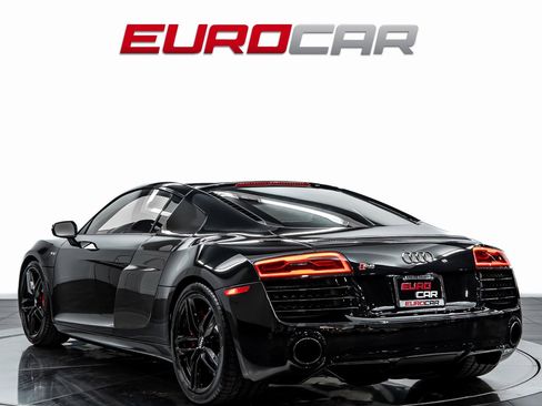 Used 2015 Audi R8 V10 image 3