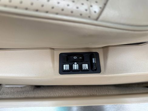 Used 1995 Mercedes-Benz S 500 Sedan image 9