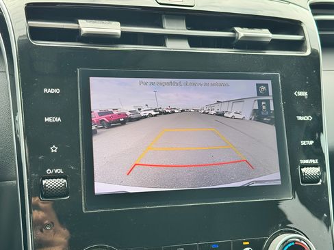 Used 2023 Hyundai Tucson SEL FWD image 18