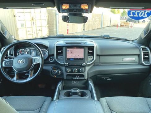 Used 2022 RAM 1500 Big Horn AWD/4WD image 19