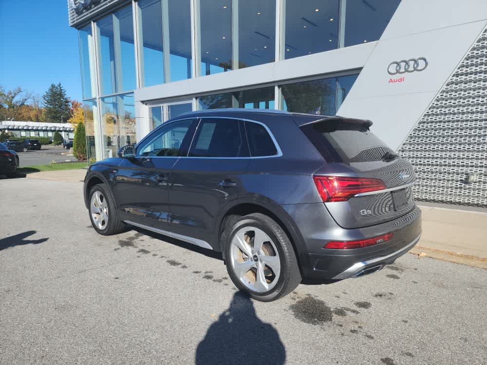 Used 2024 Audi Q5 2.0T Premium Plus w/ Premium Plus Package AWD/4WD image 7