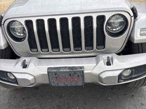 Used 2021 Jeep Wrangler Unlimited Sahara AWD/4WD image 1