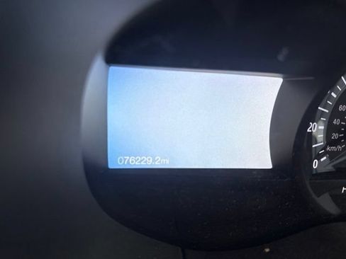 Used 2020 Ford Edge Titanium w/ Equipment Group 301A FWD image 5
