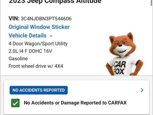 Used 2023 Jeep Compass Latitude w/ Sun and Sound Group AWD/4WD image 4