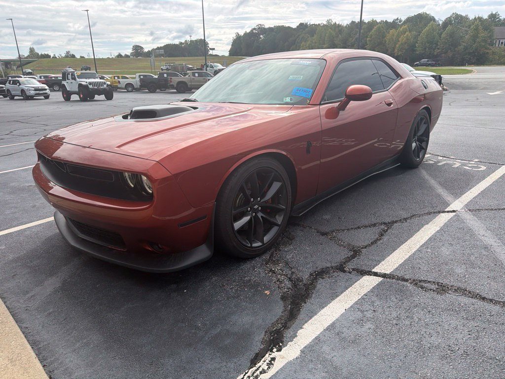 Used 2022 Dodge Challenger R/T w/ Shaker Package RWD image 3