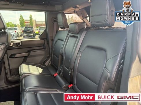 Used 2025 Ford Bronco Outer Banks AWD/4WD image 19