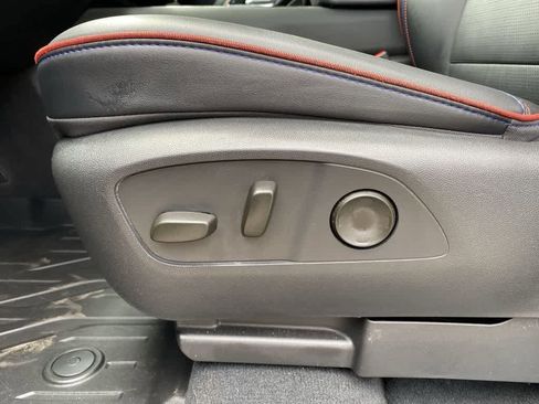 Used 2025 Chevrolet Silverado EV RST AWD/4WD image 14