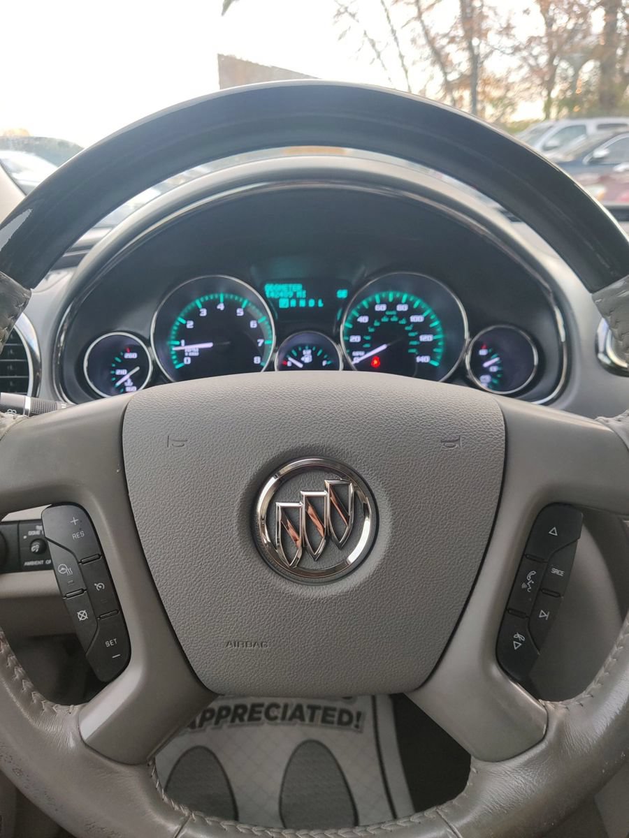 Used 2016 Buick Enclave Leather AWD/4WD image 32