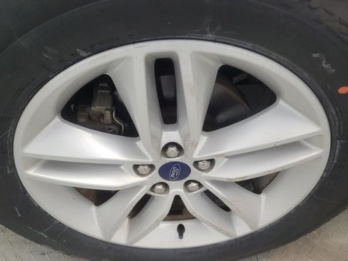 Used 2017 Ford Edge SEL w/ Equipment Group 201A FWD image 31