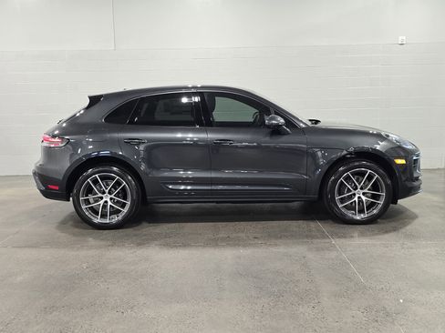 New 2026 Porsche Macan image 8