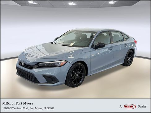 Used 2024 Honda Civic Sport image 1