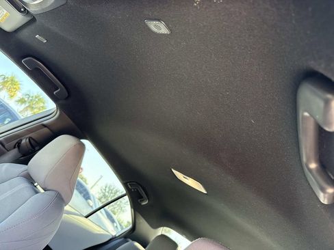 Used 2023 Toyota Corolla SE image 44