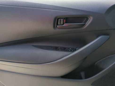 Used 2026 Toyota Corolla LE FWD image 11