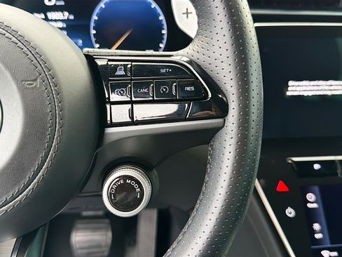 Certified 2024 Maserati Grecale GT image 38