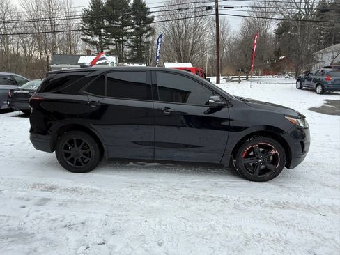 Used 2019 Chevrolet Equinox LT image 4