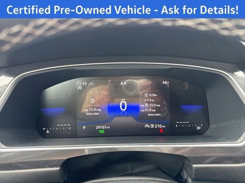 Certified 2023 Volkswagen Tiguan SE w/ Panoramic Sunroof Package AWD/4WD image 9