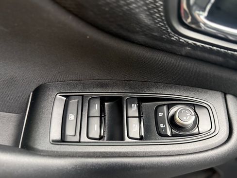 Used 2023 Subaru Outback Premium image 27