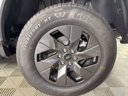 New 2025 Ford F150 Lightning Flash image 28