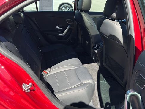 Certified 2021 Mercedes-Benz A 35 AMG 4MATIC image 33