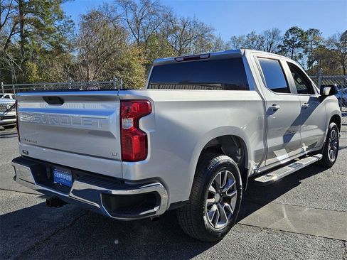 Certified 2022 Chevrolet Silverado 1500 LT image 9