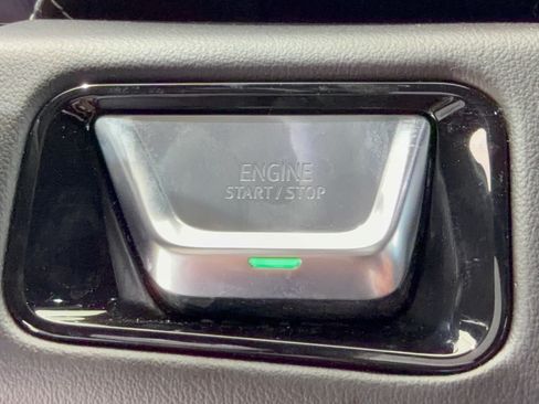 Used 2025 GMC Yukon Elevation w/ LPO, Floor Liner Package RWD image 20