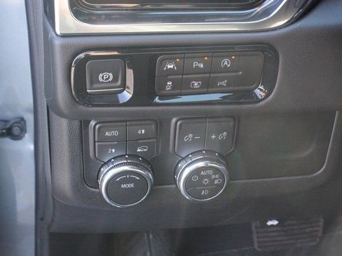 New 2026 GMC Yukon XL Elevation w/ LPO, Floor Liner Package image 20