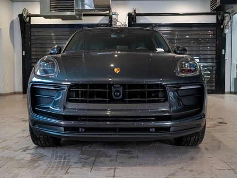 New 2026 Porsche Macan image 6