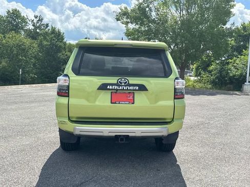 Used 2023 Toyota 4Runner TRD Off-Road Premium w/ Moonroof Package AWD/4WD image 6