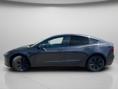Used 2025 Tesla Model 3 Long Range RWD image 13