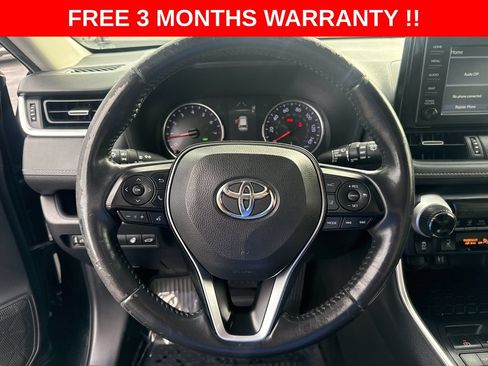 Used 2019 Toyota RAV4 XLE Premium w/ Cold Weather Package AWD/4WD image 15