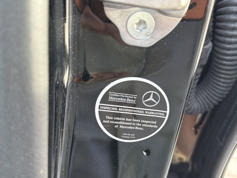 Used 2023 Mercedes-Benz GLA 250 4MATIC image 28