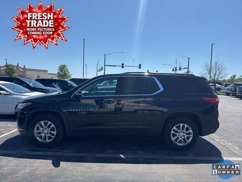 Used 2019 Chevrolet Traverse LT FWD image 1