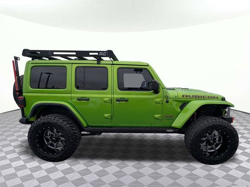 Used 2018 Jeep Wrangler Unlimited Rubicon image 2