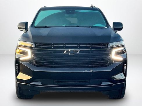 Used 2023 Chevrolet Tahoe RST AWD/4WD image 2