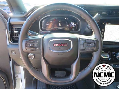 Used 2025 GMC Sierra 2500 AT4 AWD/4WD image 39
