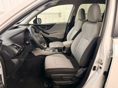 Used 2021 Subaru Forester AWD/4WD image 5