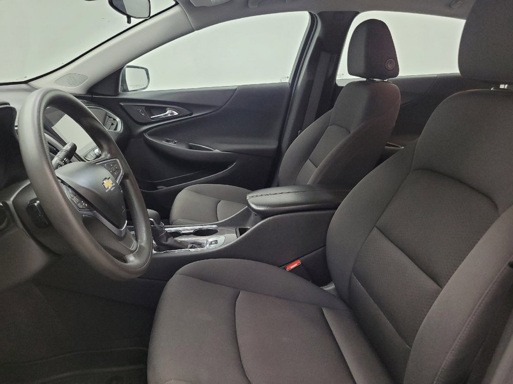 Used 2023 Chevrolet Malibu LT FWD image 17