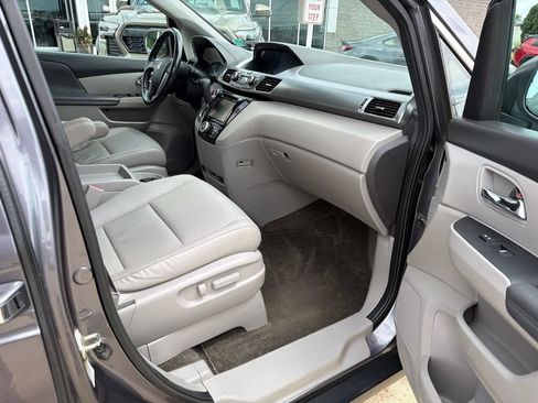 Used 2016 Honda Odyssey EX-L image 10
